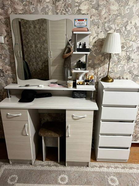 Prodau za 10000 somov sostoyanie otlichnoe