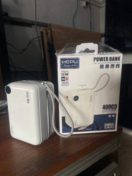 HEPU 40000mAh Power Bank