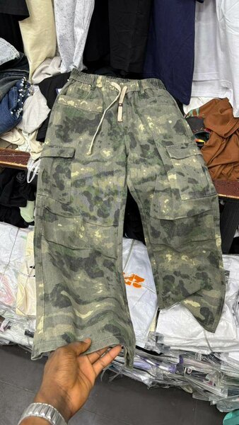 Pantalon cargo camouflage style urbain