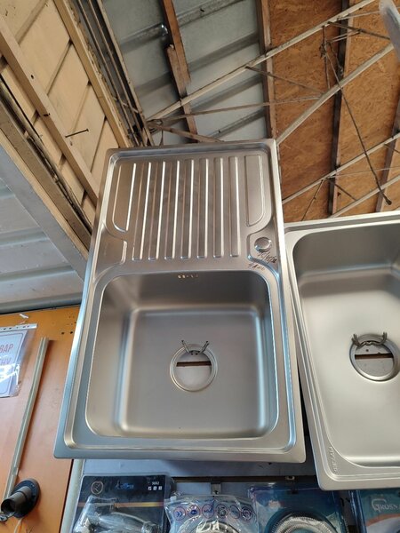 Мойка стройная