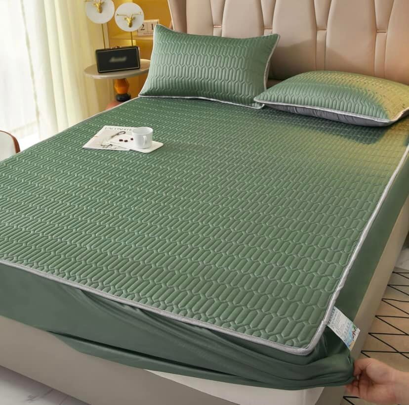 Bedroom set: waterproof mattress cover + 2pcs pillowcases