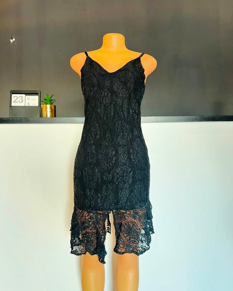  women's beautiful dress 