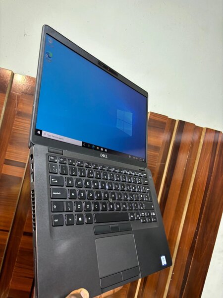 Dell latitude 5300