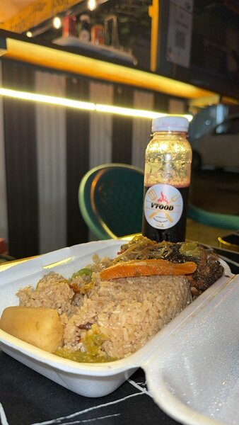 Assiette de Riz et Jus