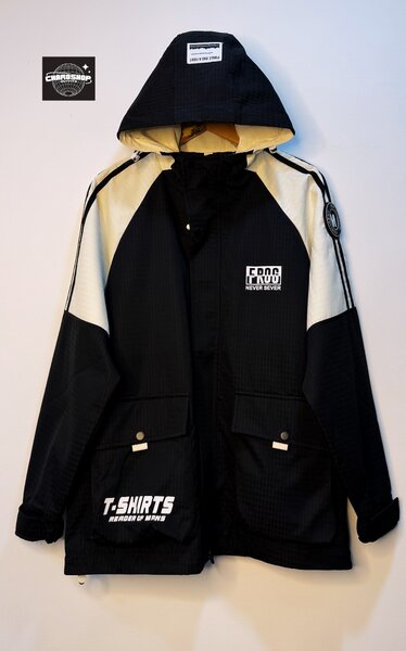 Veste imperméable à capuche