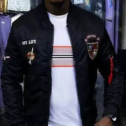 Vestes et Chemises Stylées