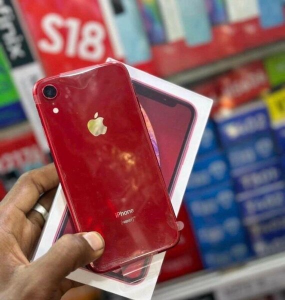 iPhone XR Rouge 64Go