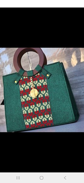 Sac à main élégant en tissu