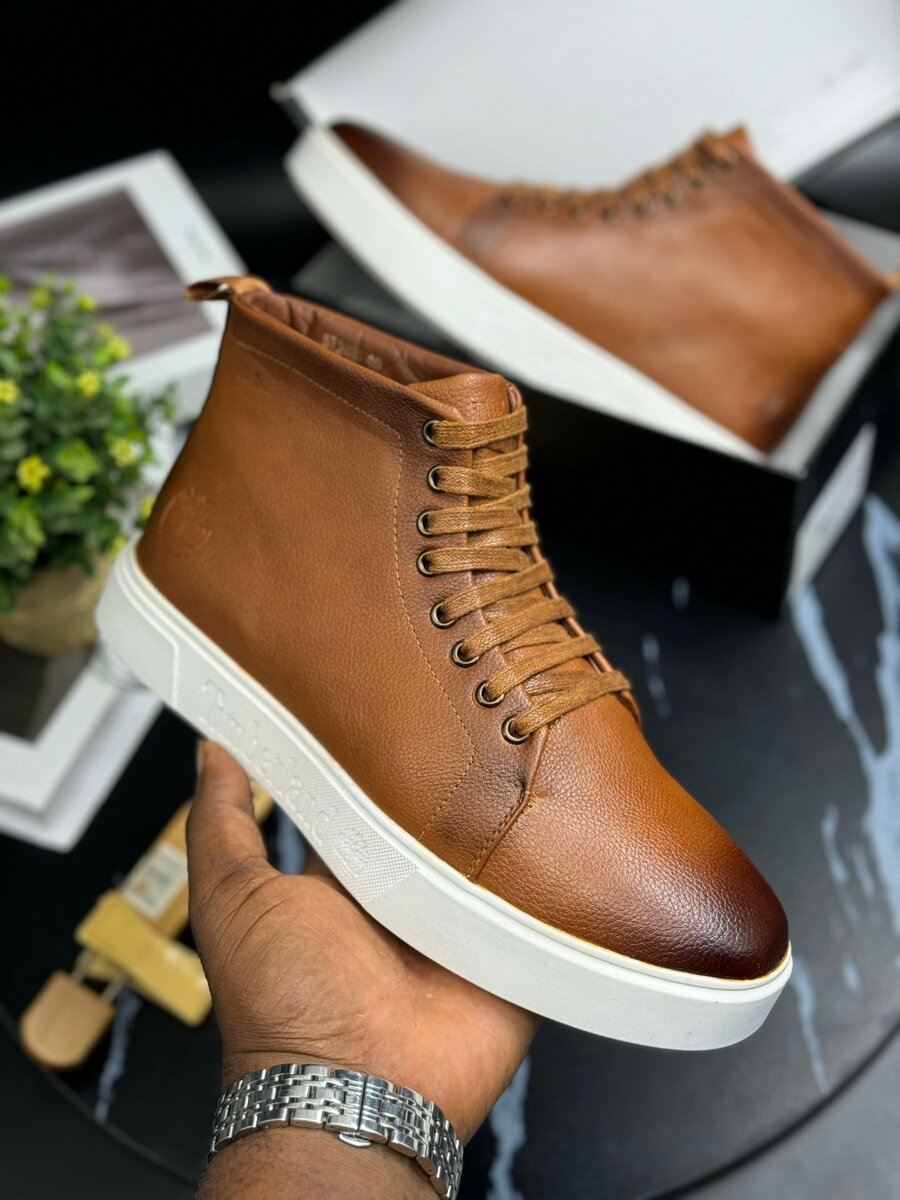 TIMBERLAND SNEAKERS