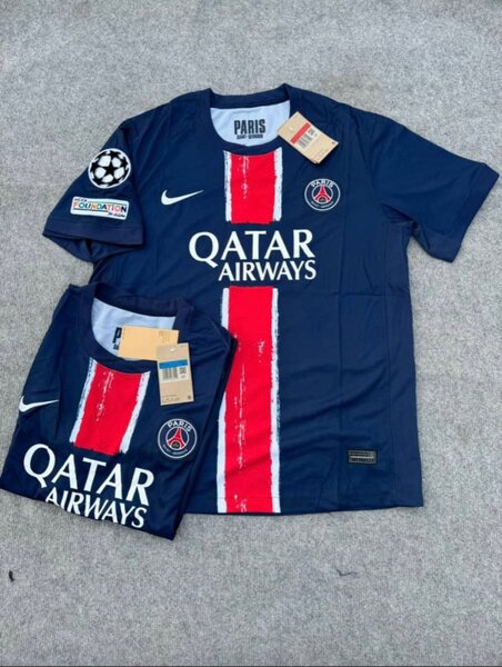 Maillot pro (authentique,original)disponible