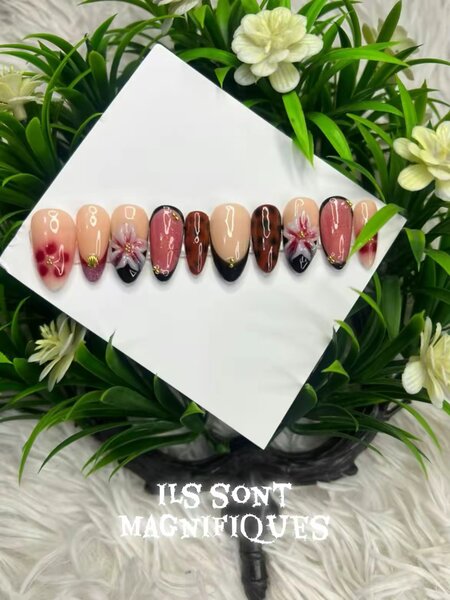 Ongles Press-On Élégants