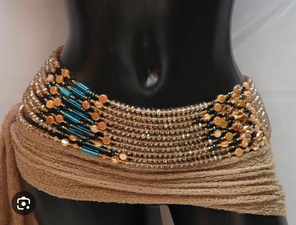 Ceinture en perles élégante