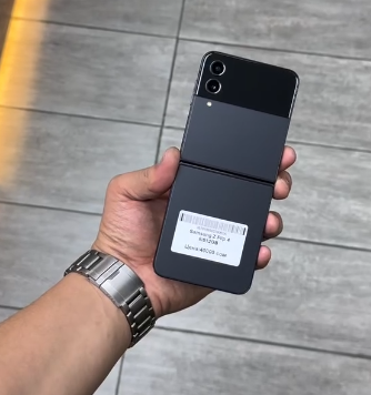 SAMSUNG Z Flip4  8/512GB