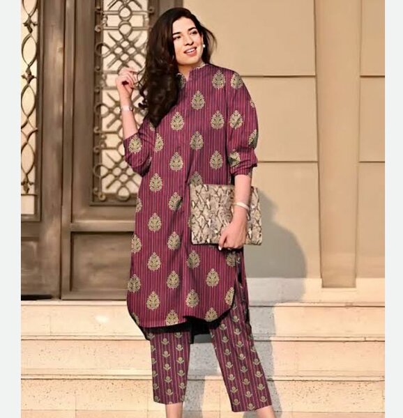 Ladies suit