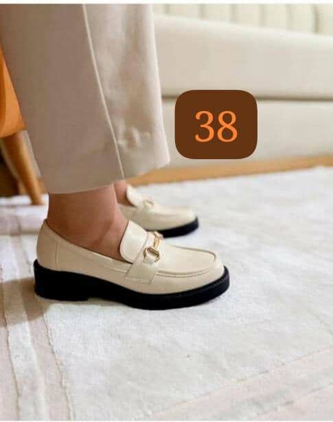 Mocassins élégants en cuir