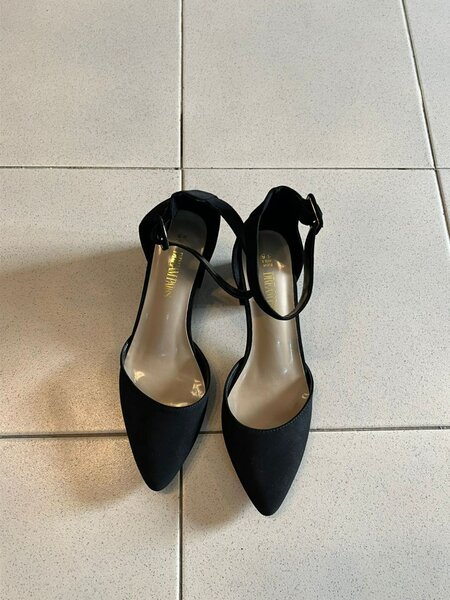 Escarpins noirs élégants