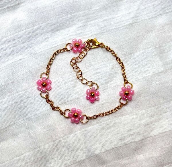 Bracelet fleur colorée élégante