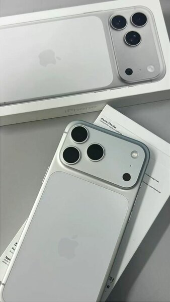 iPhone 17 Pro Max argenté