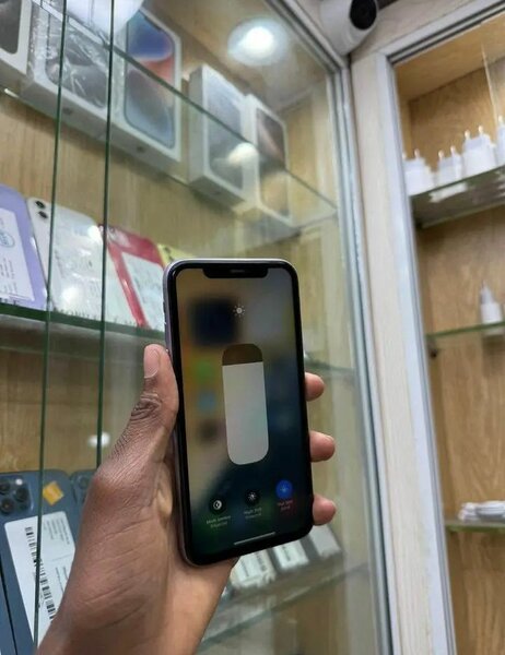 iPhone 11 128GB Violet Débloqué