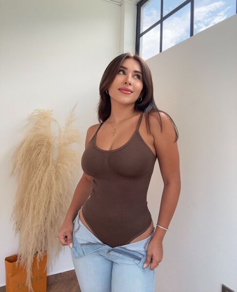 Body sculptant pour femme