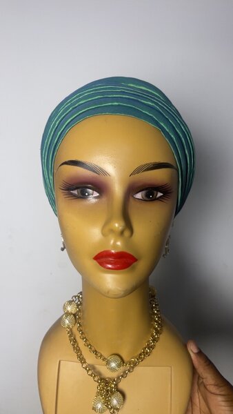 Chapeau Turban Vert Élégant