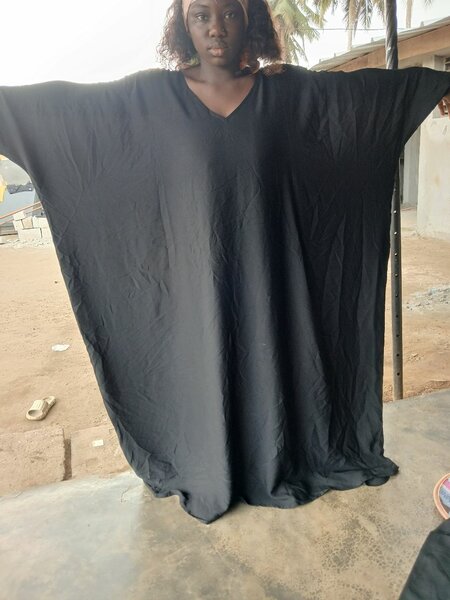 Caftan Noir Élégant