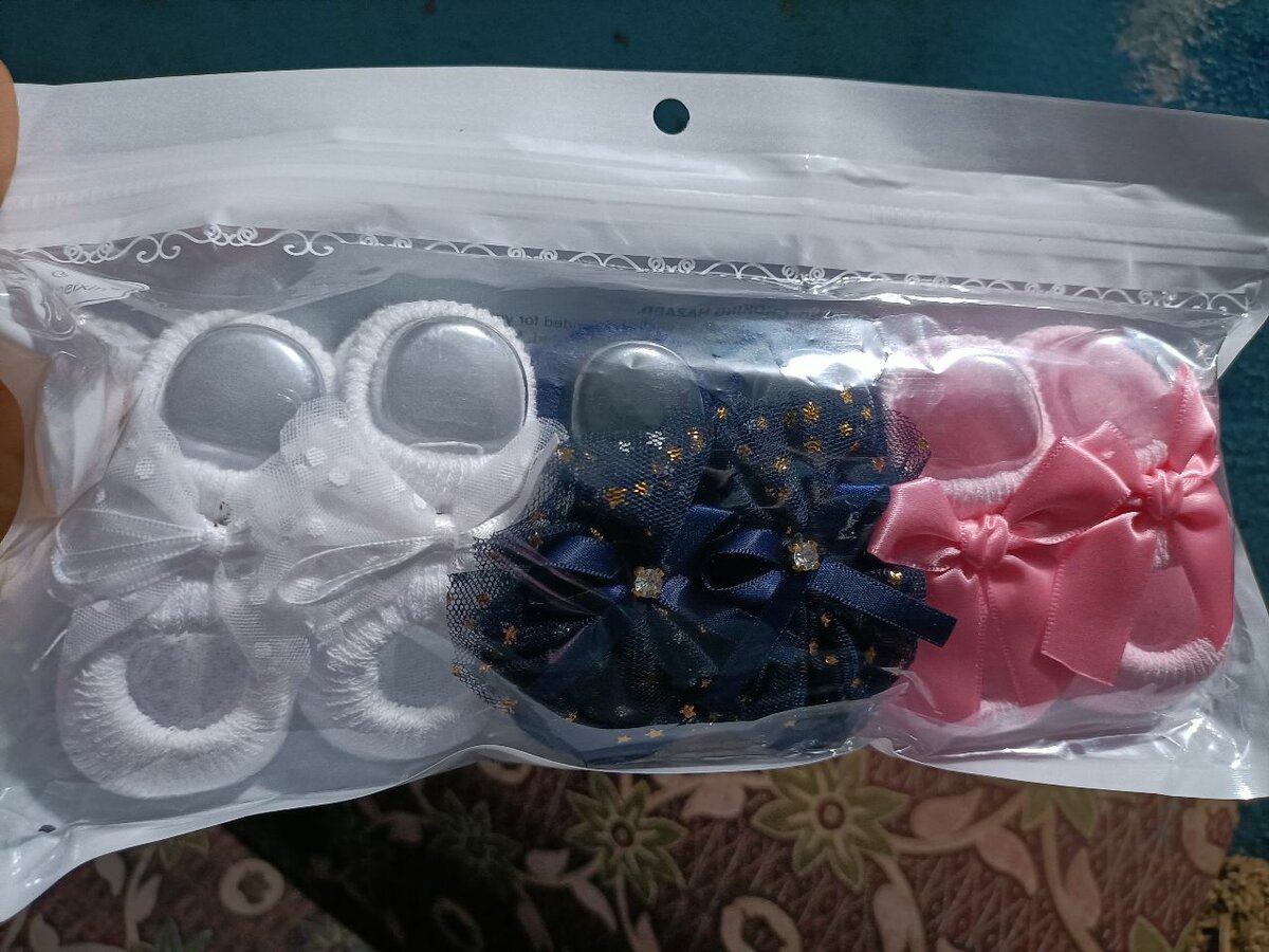 Chaussons Bébé avec Rubans