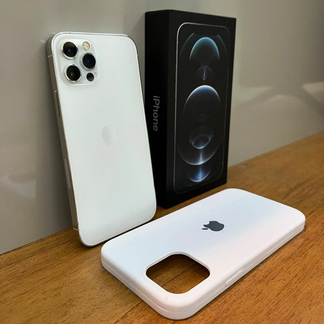 IPhone 12 Pro- 128Go