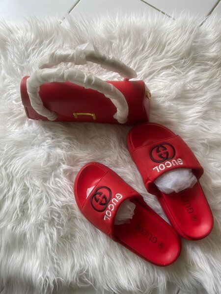 Les chic sac et chaussures