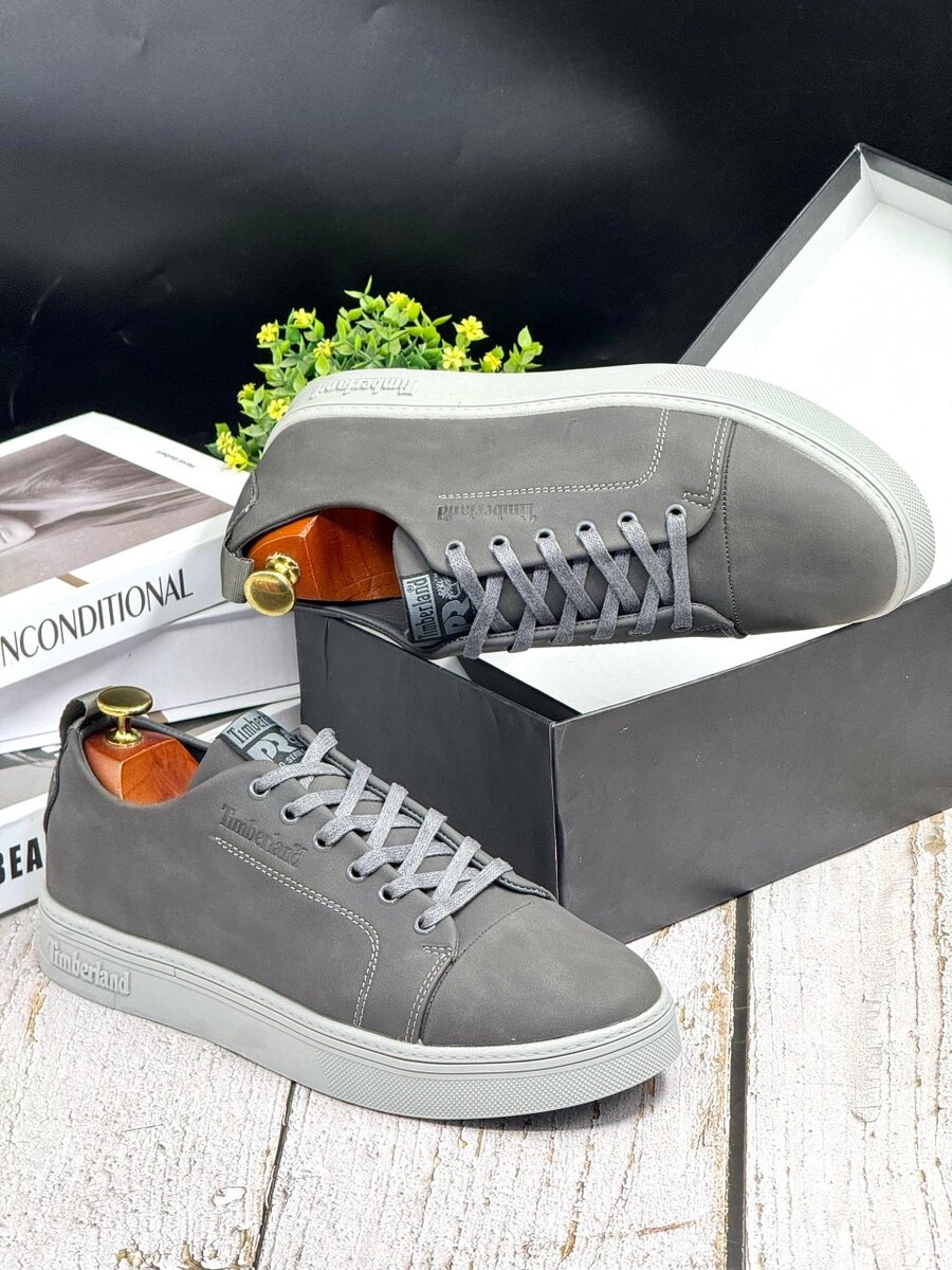 TIMBERLAND ALL GREY