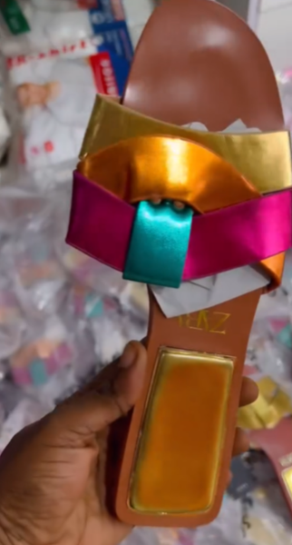 Women's summer flip flops