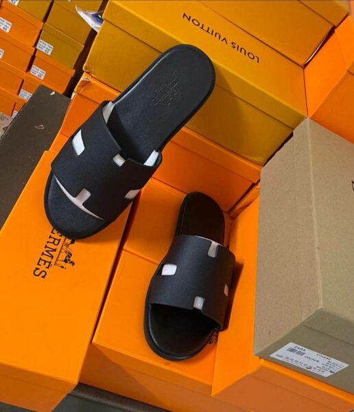 Sandales en cuir de luxe