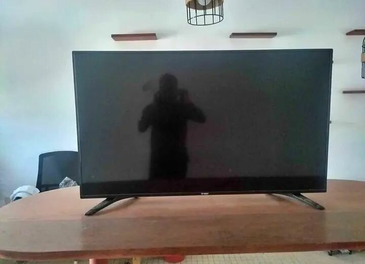 Télévision LCD HD 40 pouces