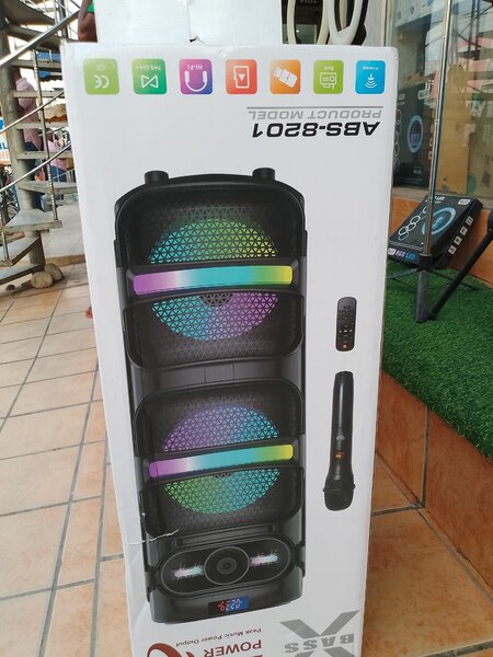 Portable speaker