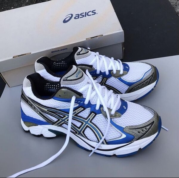 Chaussures de sport Asics homme blanc bleu