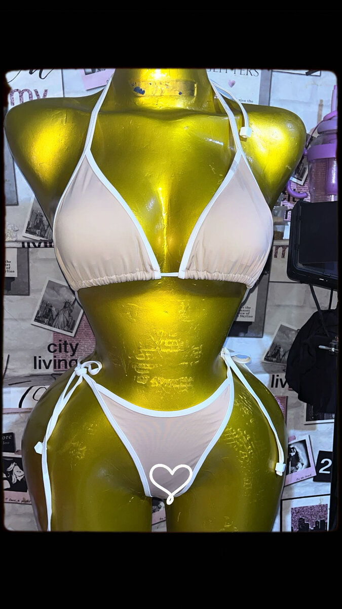 Bikinis et Maillots Tendance