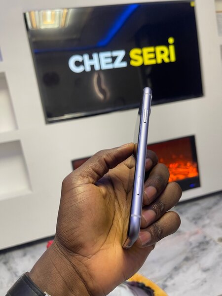 iPhone 11 Colis 64GB