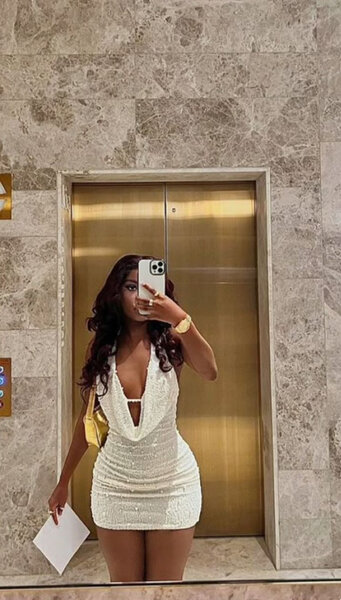 Robe cocktail à paillettes