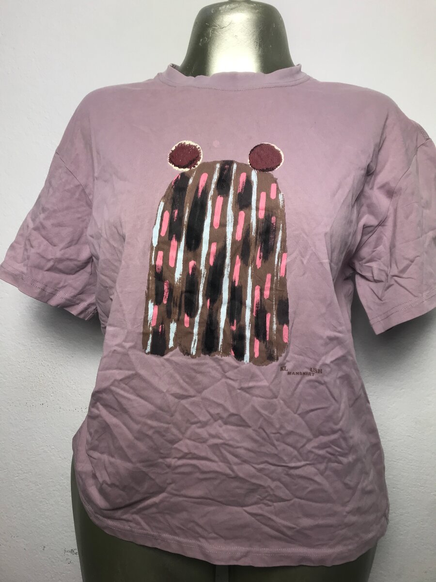 T-shirt rose imprimé artistique