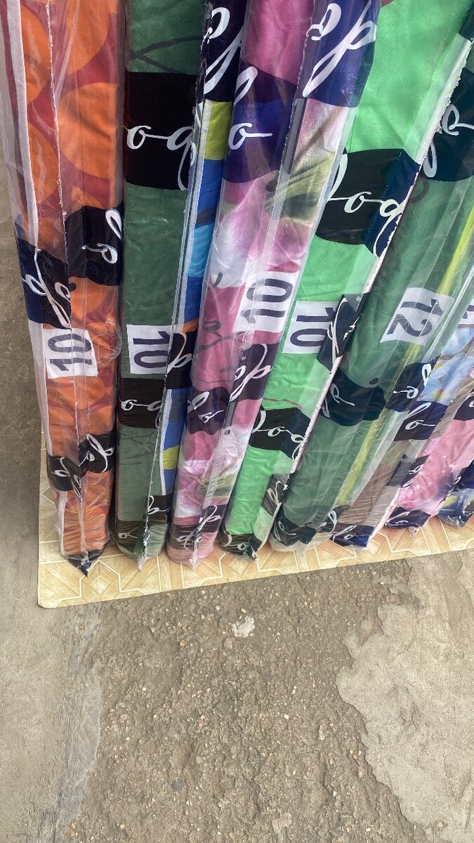 Parures de lit florales élégantes