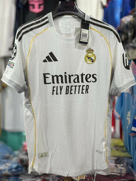 Maillot de football authentique