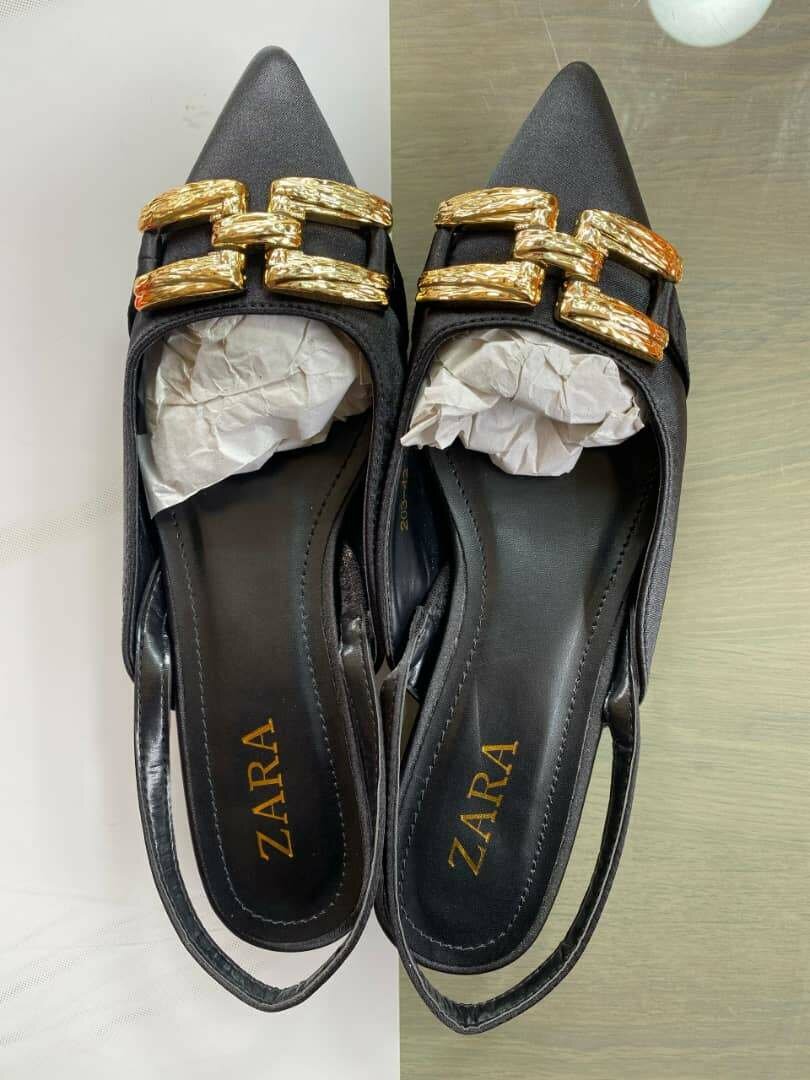 Escarpins élégants Zara en satin