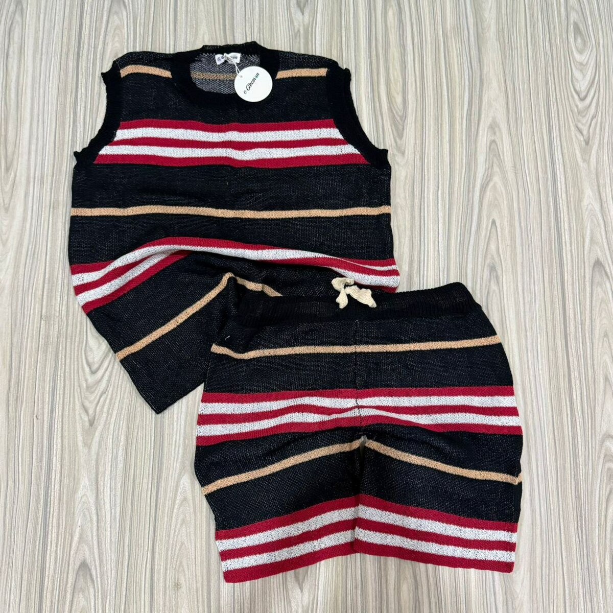 Armless top and down