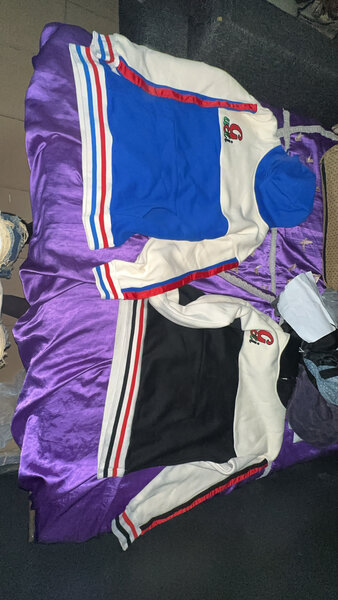 Sweat à capuche multicolore