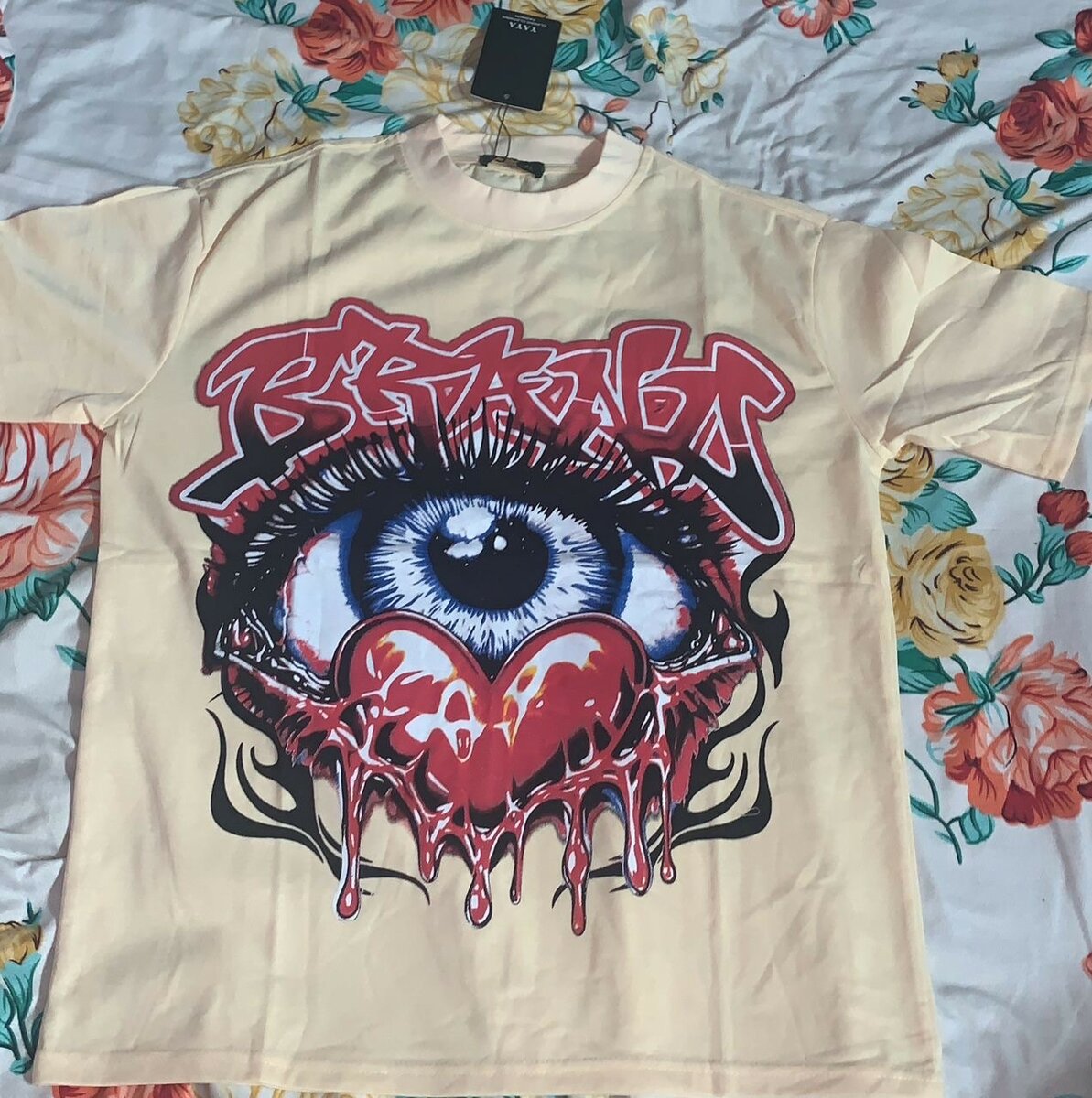 T-shirts graphiques tendance