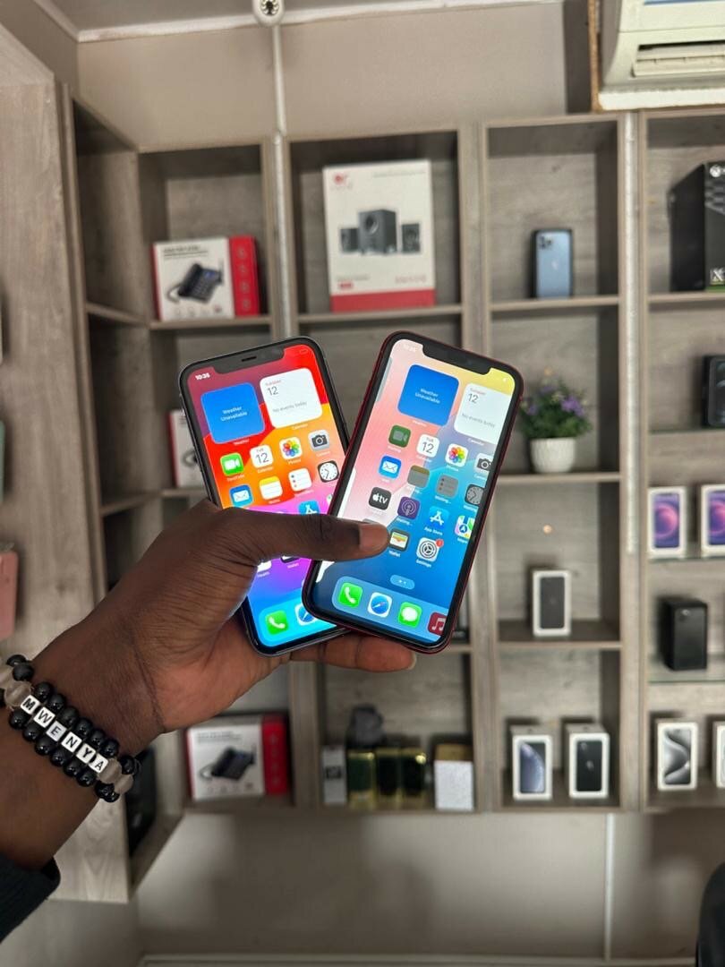 Pre owned iPhone 11 64 gb
