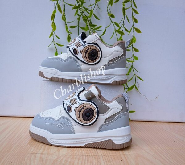 Baskets Enfant Mode Gris et Blanc