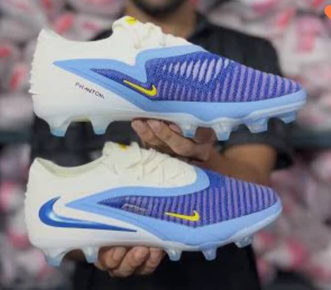 Chaussure Football Nike Homme