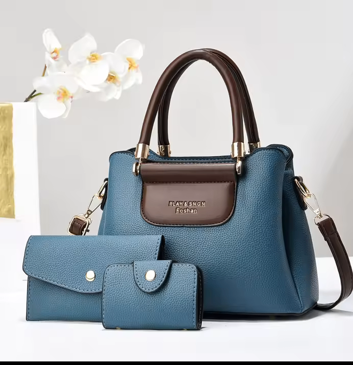 Sac à main en cuir disponible