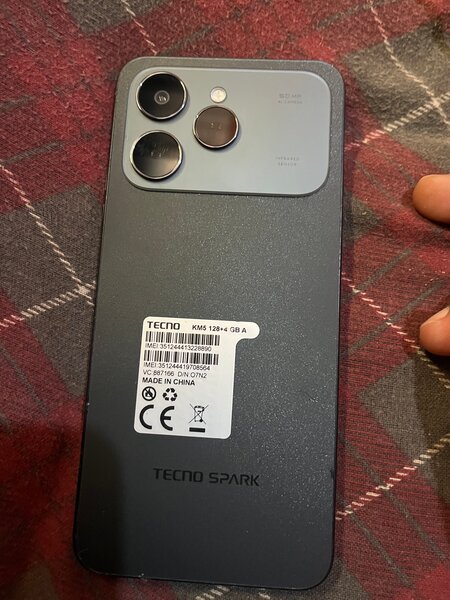 Smartphone TECNO SPARK 128 Go